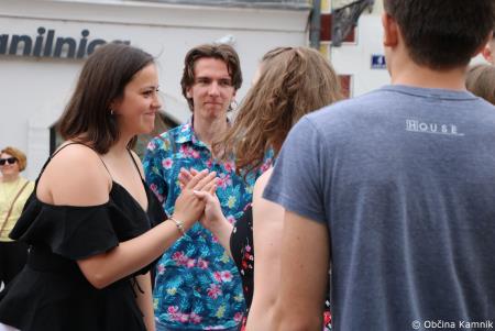 Po dveh letih Kamnik danes v znamenju maturantske četvorke (18)